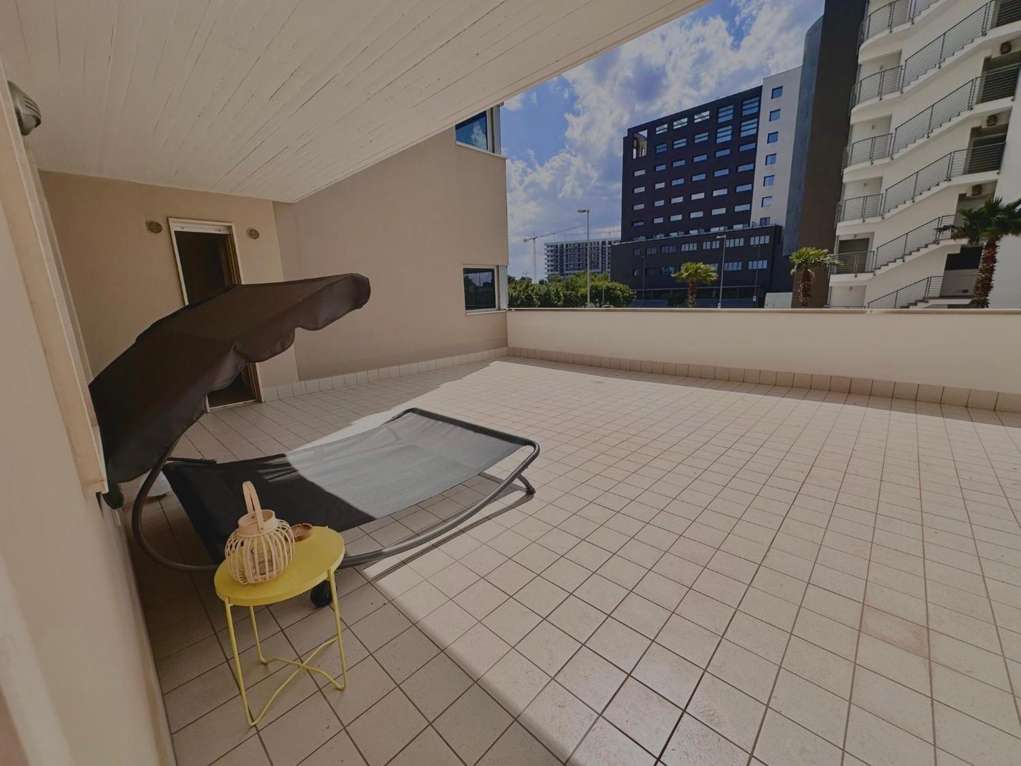 K House Daire Bari Dış mekan fotoğraf